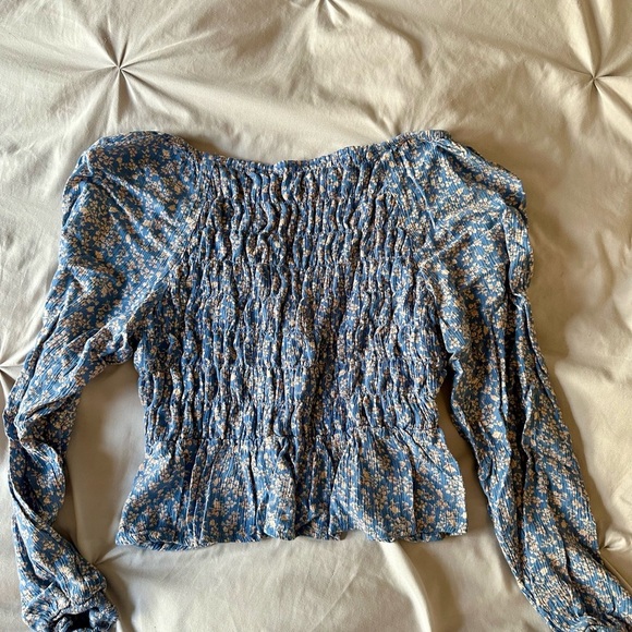 American Eagle Floral Top - Picture 5 of 6